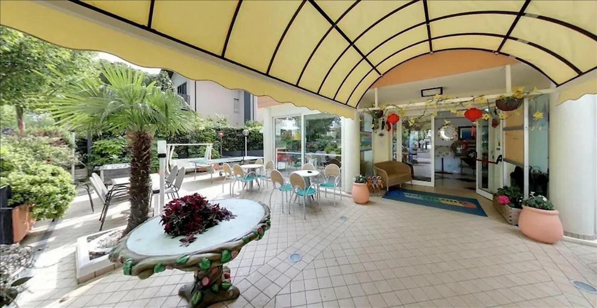 Hotel Milord เชเซนาติโก ภายนอก รูปภาพ