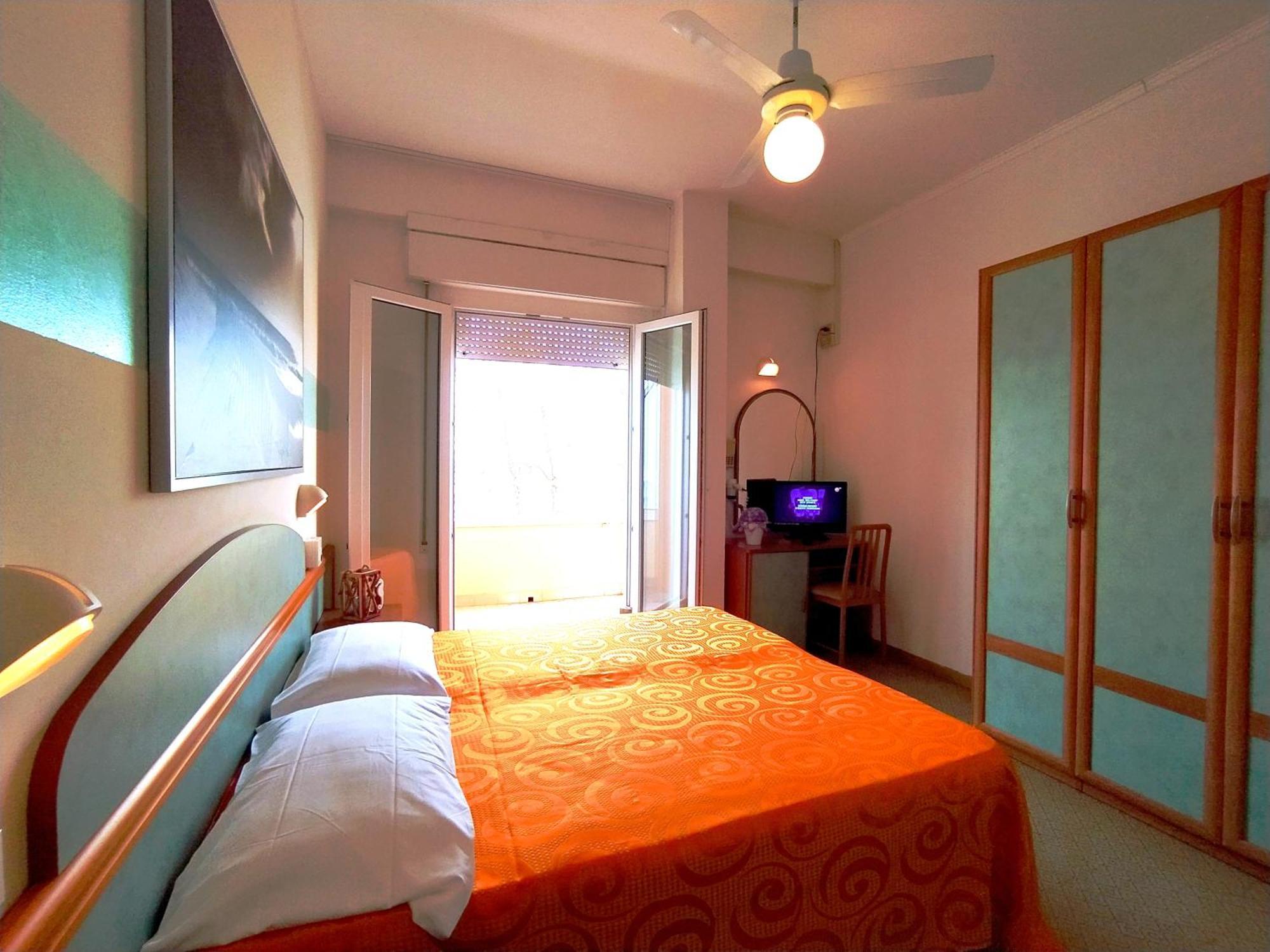 Hotel Milord เชเซนาติโก ภายนอก รูปภาพ