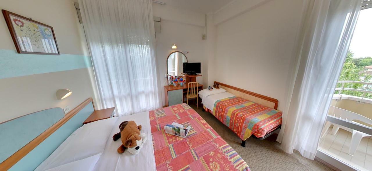 Hotel Milord เชเซนาติโก ภายนอก รูปภาพ
